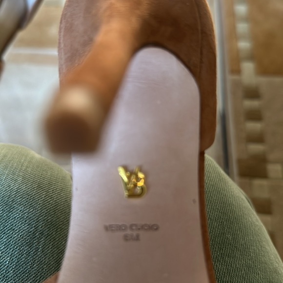 Veronica Beard NWOT size 6  Suede “Gadot” Pumps - Picture 6 of 7